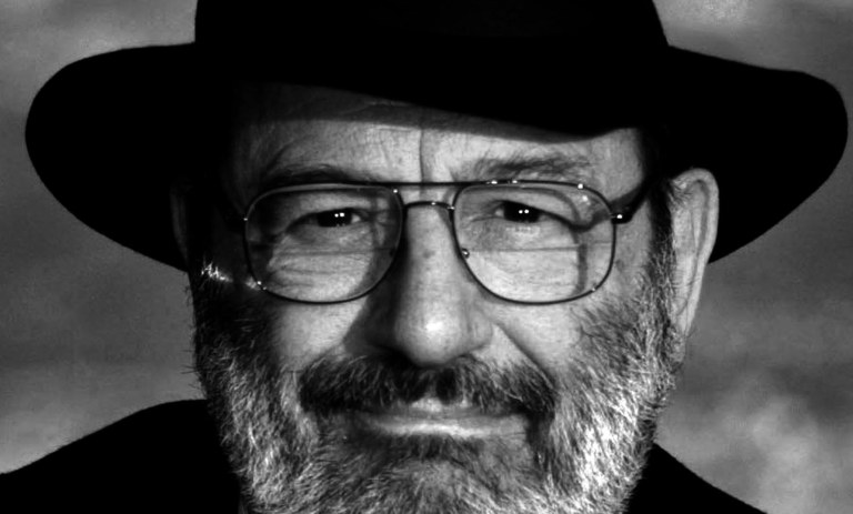 SPETT.UMBERTO ECO A NAPOLI
(SUD FOTO SERGIO SIANO)